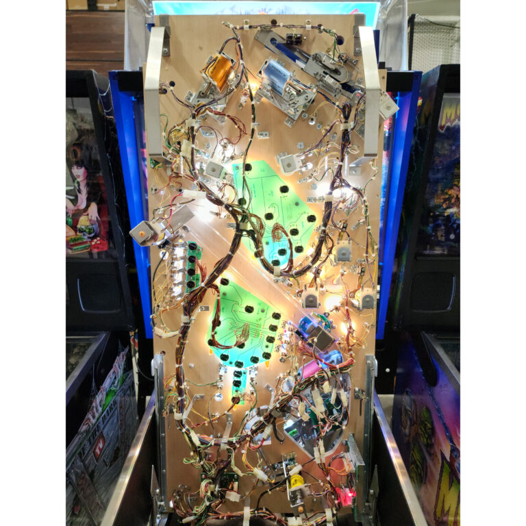white water pinball machine by williams (high end restoration) white water pinball machine by williams (high end restoration)