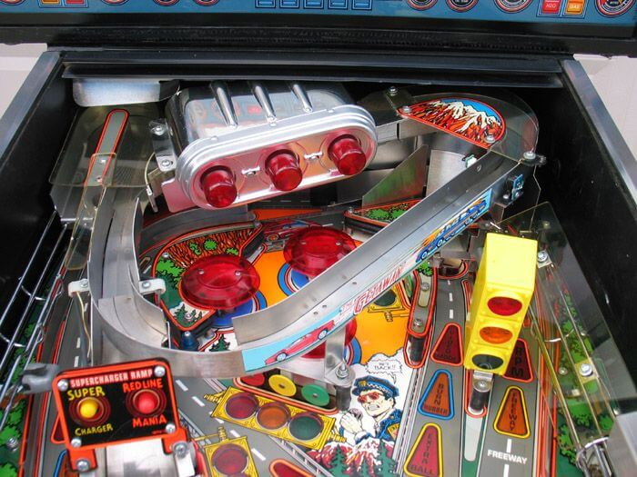 getaway: high speed 2 pinball machine by williams getaway: high speed 2 pinball machine by williams
